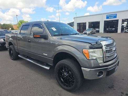 Used 2014 Ford F150 XLT w/ Equipment Group 302A Luxury RWD image 3