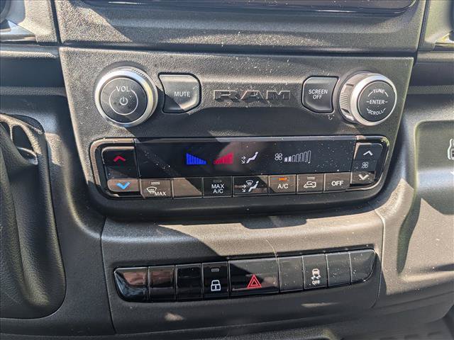 Used 2025 RAM ProMaster 2500 FWD image 24
