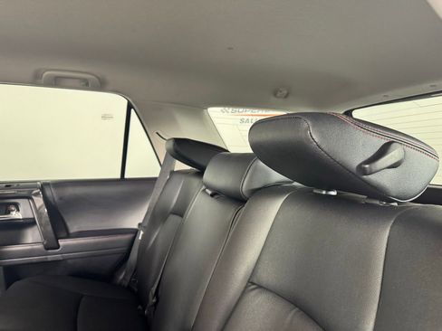 Used 2024 Toyota 4Runner TRD Off-Road Premium image 20