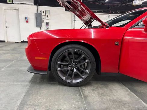 Used 2023 Dodge Challenger R/T Scat Pack w/ Plus Package RWD image 39