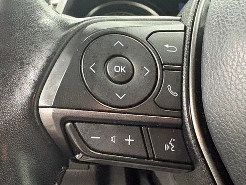 Used 2022 Toyota Camry SE FWD image 14