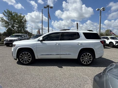 Used 2023 GMC Acadia Denali w/ Denali Ultimate Package FWD image 7