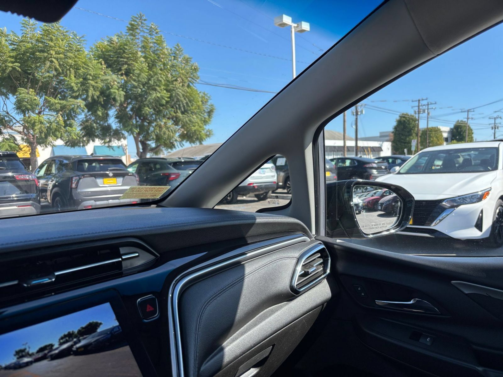 Used 2023 Chevrolet Bolt LT w/ Driver Confidence Package FWD image 39