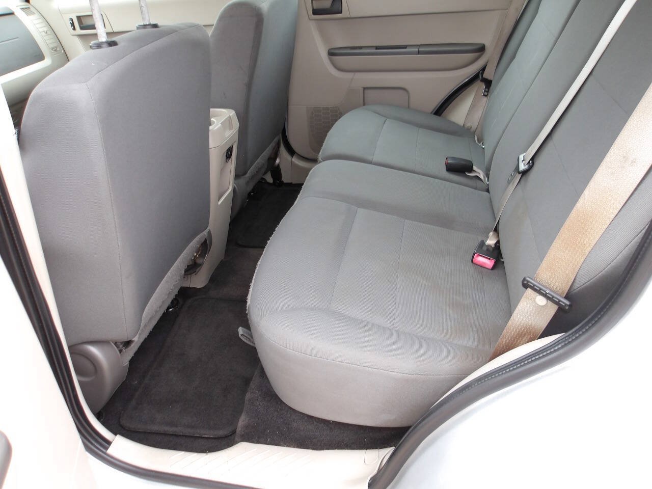 Used 2012 Ford Escape XLS FWD image 21