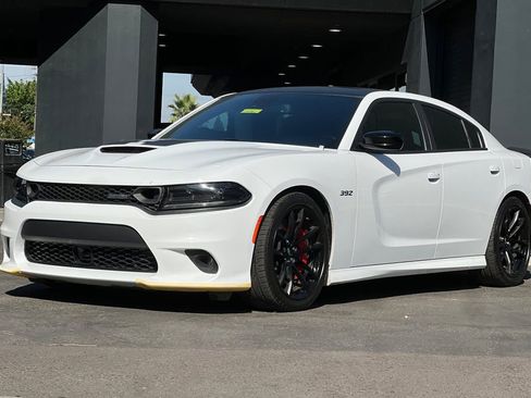 Used 2023 Dodge Charger Scat Pack w/ Daytona Edition Group RWD image 8