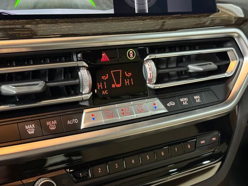 Used 2024 BMW X3 sDrive30i w/ Convenience Package w/ZPA image 29