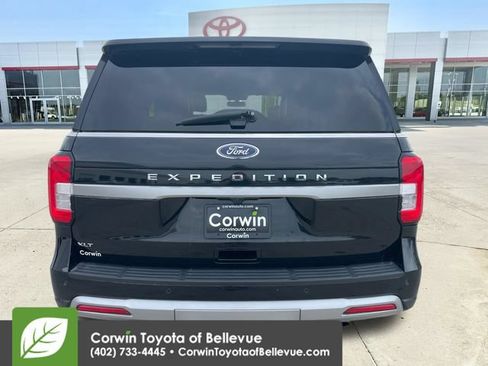 Used 2024 Ford Expedition XLT AWD/4WD image 4