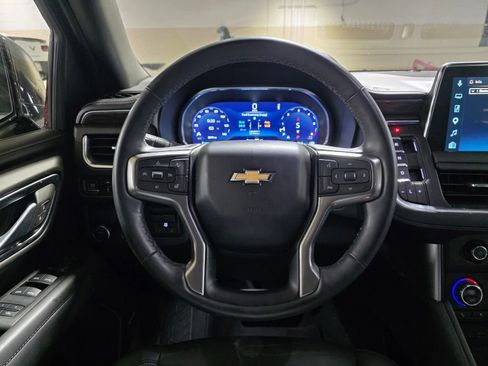 Used 2024 Chevrolet Suburban LT w/ LT Signature Package image 21