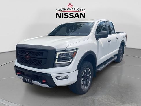 Used 2023 Nissan Titan PRO-4X w/ Off Road Protection Package AWD/4WD image 3