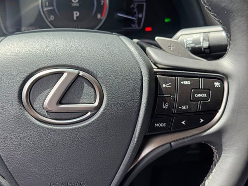 Used 2020 Lexus ES 350 w/ Premium Package FWD image 23