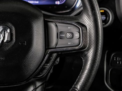 Used 2024 RAM 2500 Rebel AWD/4WD image 18