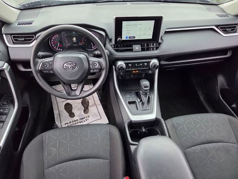 Used 2024 Toyota RAV4 XLE image 7