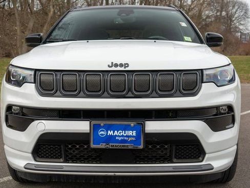 Used 2022 Jeep Compass High Altitude AWD/4WD image 3