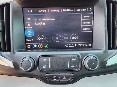 Used 2023 GMC Terrain SLE w/ Driver Convenience Package image 16