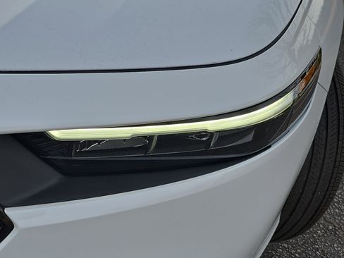 Used 2023 Honda Accord Sport image 31