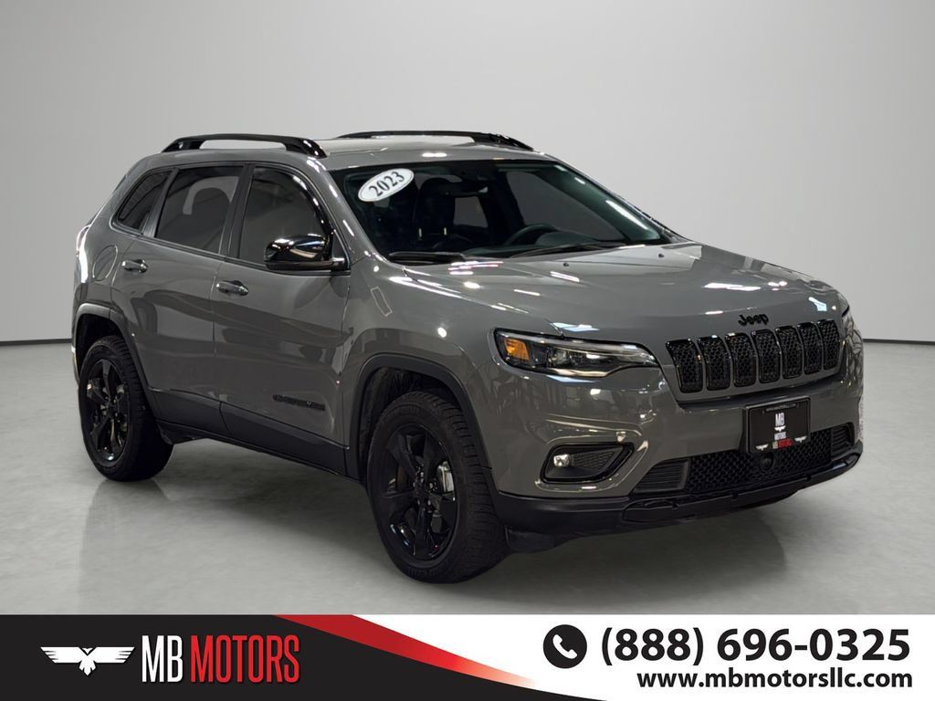 Used 2023 Jeep Cherokee Altitude Lux AWD/4WD image 6