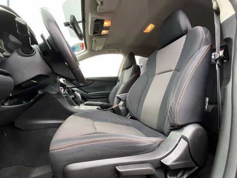 Used 2019 Subaru Crosstrek 2.0i Premium image 10