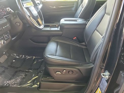 Used 2022 GMC Yukon Denali w/ Denali Premium Package RWD image 12