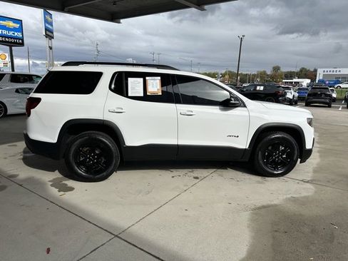 Certified 2023 GMC Acadia AT4 image 4