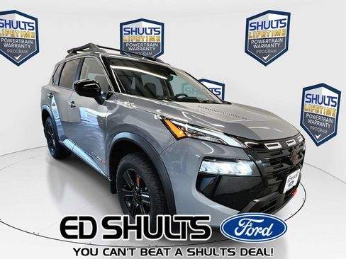 Used 2026 Nissan Rogue SV AWD/4WD image 1