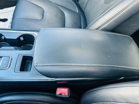 Used 2018 Ford Fusion Titanium image 39