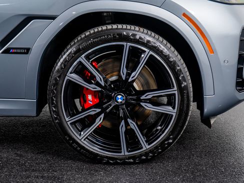 Used 2024 BMW X6 M60i image 7
