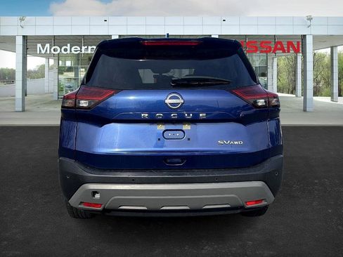 Certified 2023 Nissan Rogue SV image 4