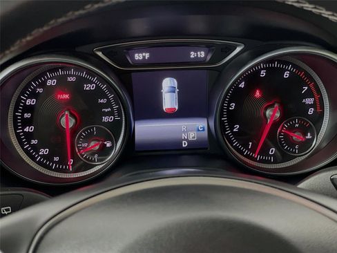 Used 2018 Mercedes-Benz GLA 250 4MATIC image 16