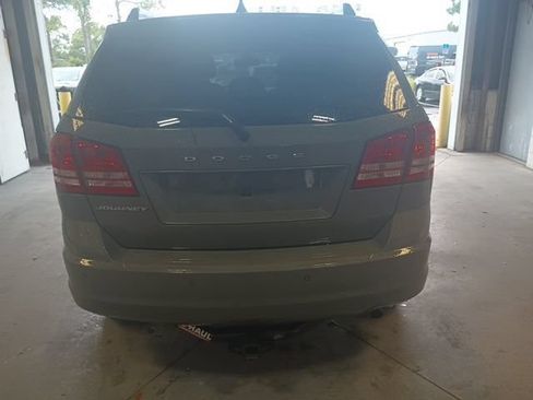 Certified 2020 Dodge Journey SE w/ SE Popular Equipment Group FWD image 4