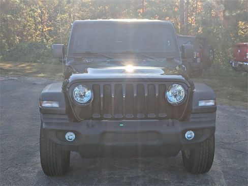 Certified 2023 Jeep Wrangler Sport S image 3