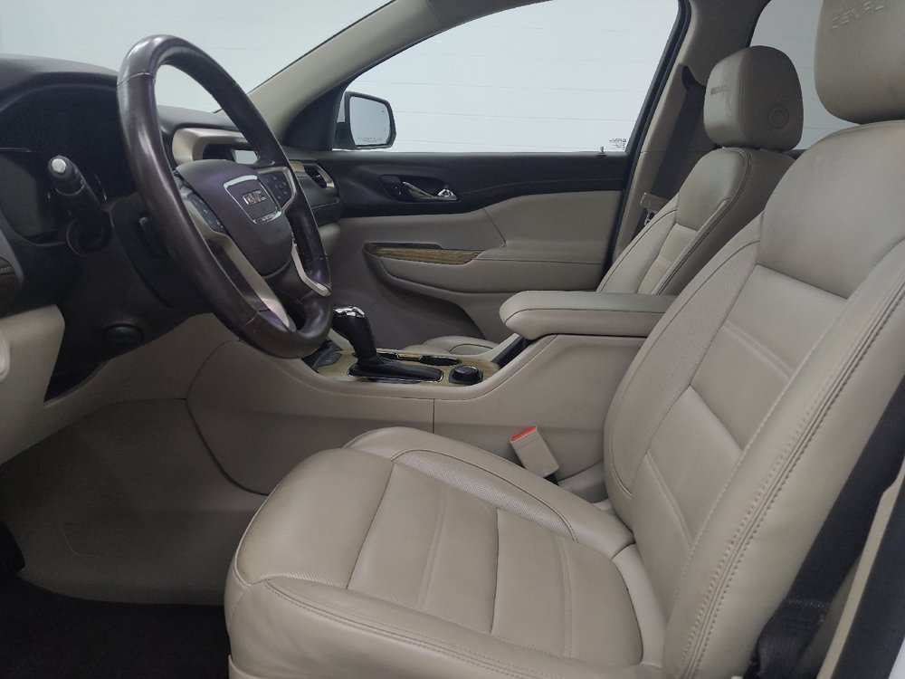 Used 2019 GMC Acadia Denali FWD image 17