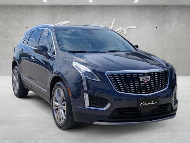 Used 2024 Cadillac XT5 Premium Luxury w/ Technology Package FWD image 2