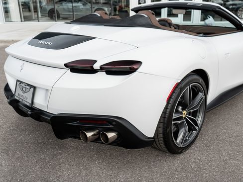 Used 2024 Ferrari Roma Spider image 13