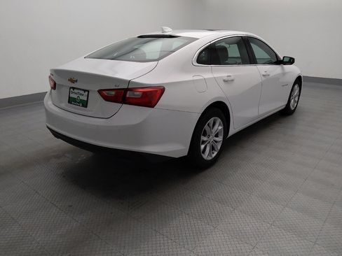 Used 2024 Chevrolet Malibu LT FWD image 9