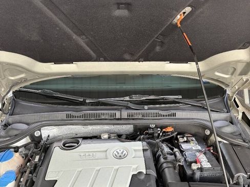 Used 2014 Volkswagen Jetta TDI FWD image 40