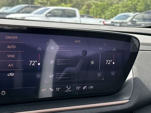 New 2025 Buick Envision Sport Touring AWD/4WD image 13