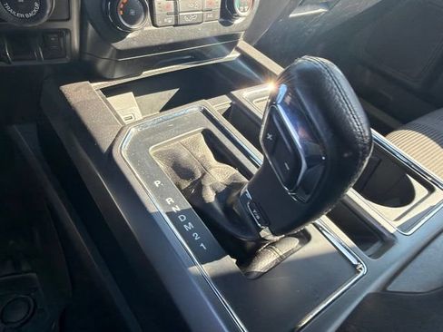 Used 2017 Ford F150 XLT w/ Equipment Group 302A Luxury AWD/4WD image 63
