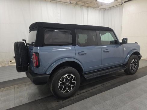 Used 2025 Ford Bronco Outer Banks image 4