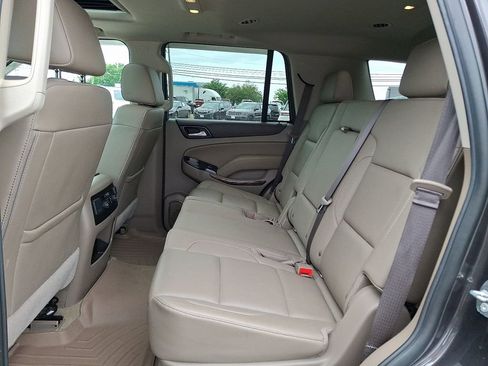 Used 2018 GMC Yukon SLT w/ Enhanced Security Package image 13