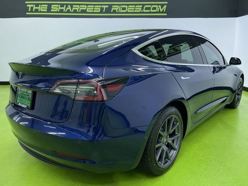 Used 2018 Tesla Model 3 Long Range image 9
