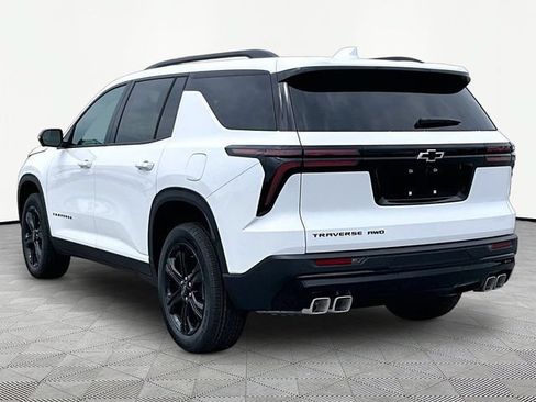 New 2027 Chevrolet Traverse LT w/ Midnight/Sport Edition AWD/4WD image 4