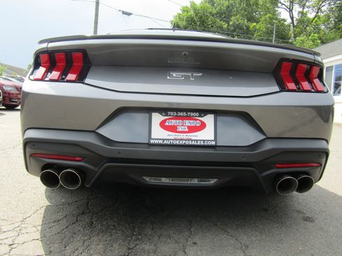 Used 2024 Ford Mustang GT RWD image 8
