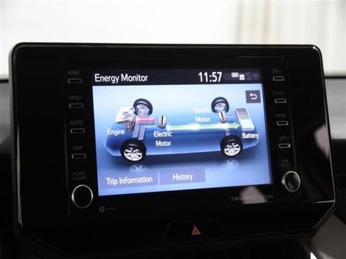 Used 2021 Toyota Venza LE w/ Carpet Mat Package (TMS) image 11