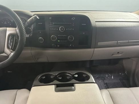 Used 2012 Chevrolet Silverado 2500 LT w/ Interior Plus Package AWD/4WD image 14