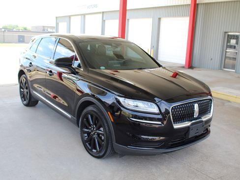Used 2023 Lincoln Nautilus Reserve w/ Monochromatic Package image 53
