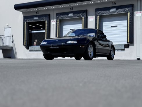 Used 1996 MAZDA MX-5 Miata image 23