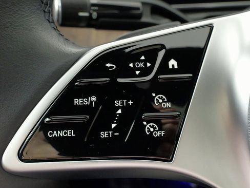 Used 2024 Mercedes-Benz C 300 4MATIC Sedan image 63