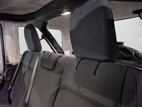 Used 2020 Jeep Wrangler Unlimited Sport S image 15