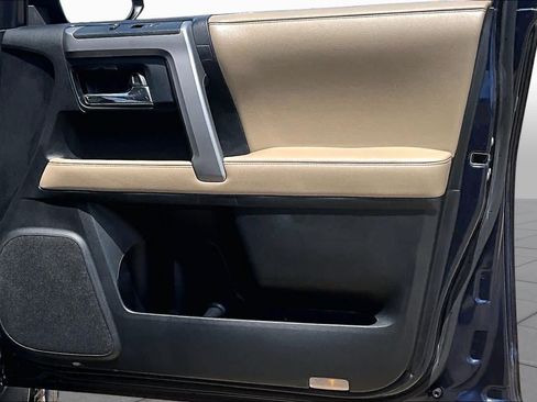 Used 2019 Toyota 4Runner SR5 RWD image 22