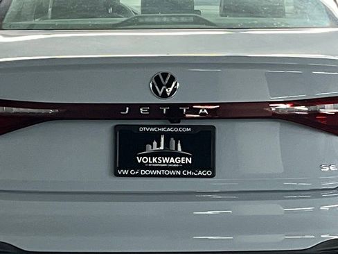 New 2025 Volkswagen Jetta SE image 33